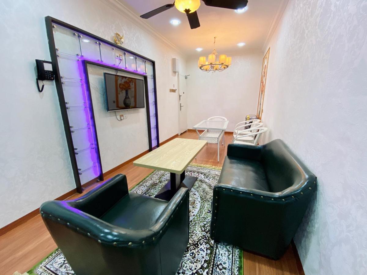 J Boutique Hotel 新张优惠 Muar Εξωτερικό φωτογραφία