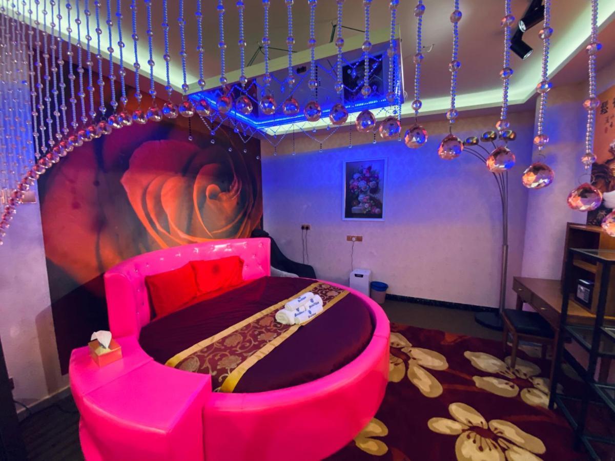 J Boutique Hotel 新张优惠 Muar Εξωτερικό φωτογραφία